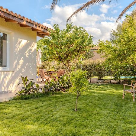Apartamento Stazzo San Teodoro Piscina Condivisa Exterior foto