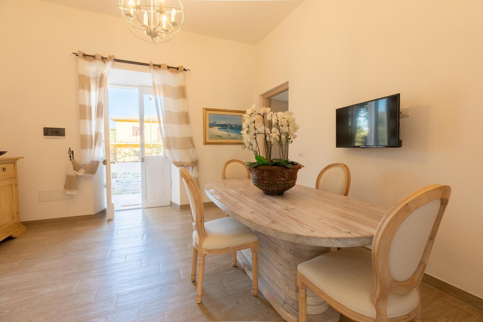 Apartamento Stazzo San Teodoro Piscina Condivisa Exterior foto